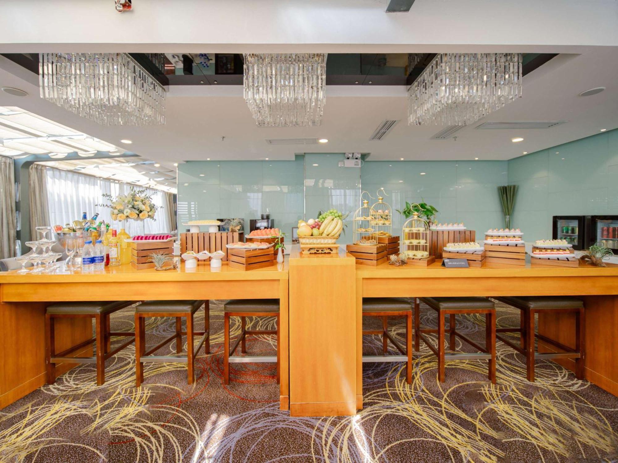 Novotel Guiyang Downtown Esterno foto