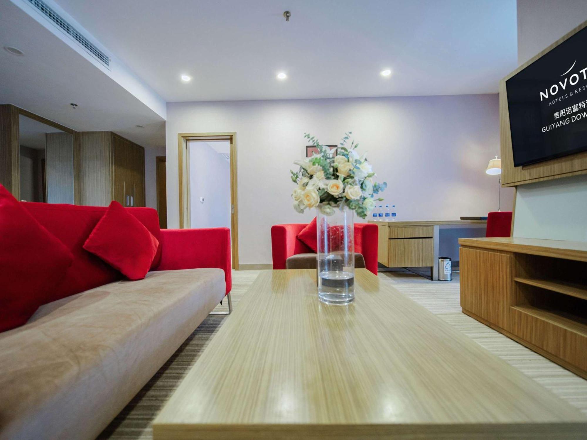 Novotel Guiyang Downtown Esterno foto