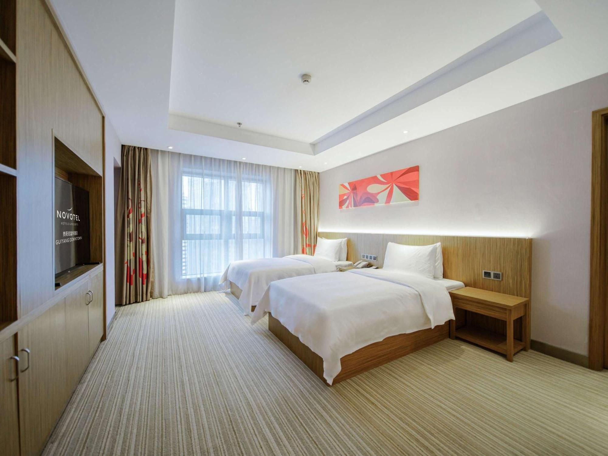 Novotel Guiyang Downtown Esterno foto
