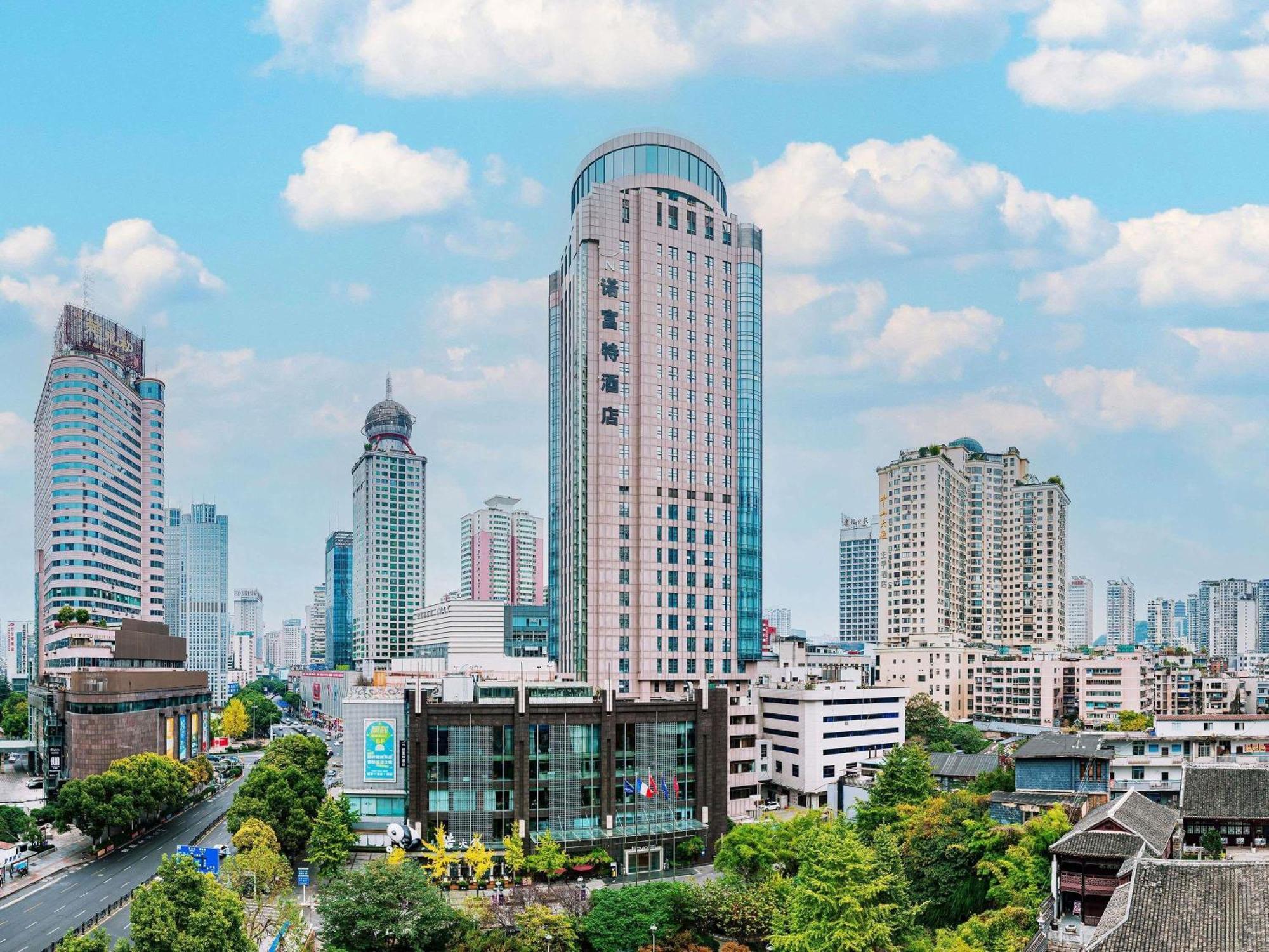 Novotel Guiyang Downtown Esterno foto